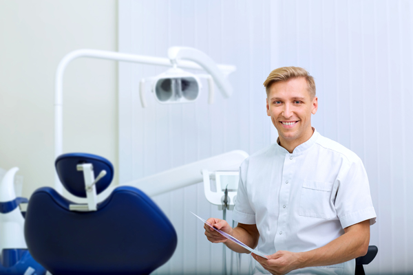 How A Dentist Can Help You Improve Your Oral Health